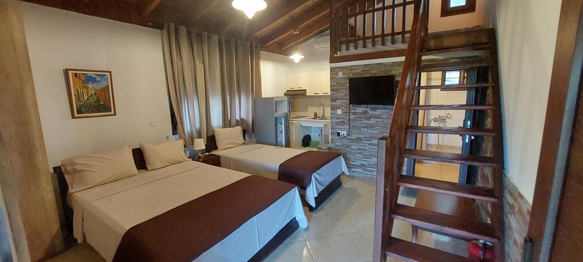 Dimitris' Villas - Villa 1 Ormos Panagias Buitenkant foto